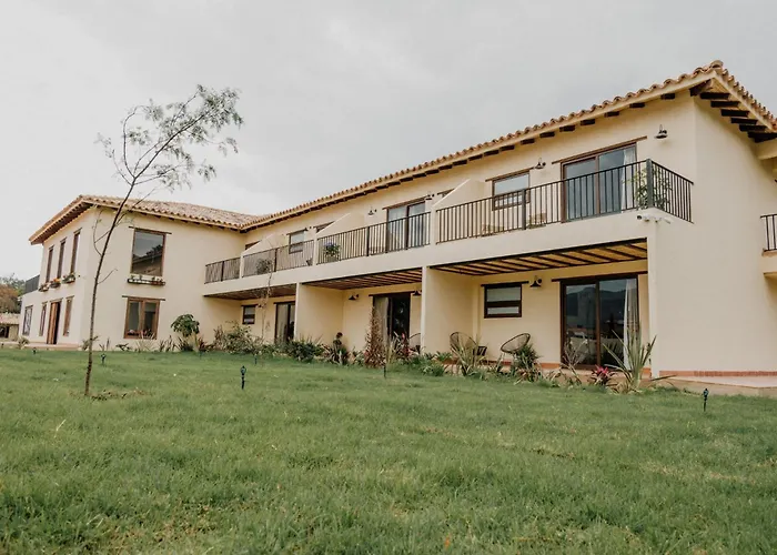 Pietra Hotel
