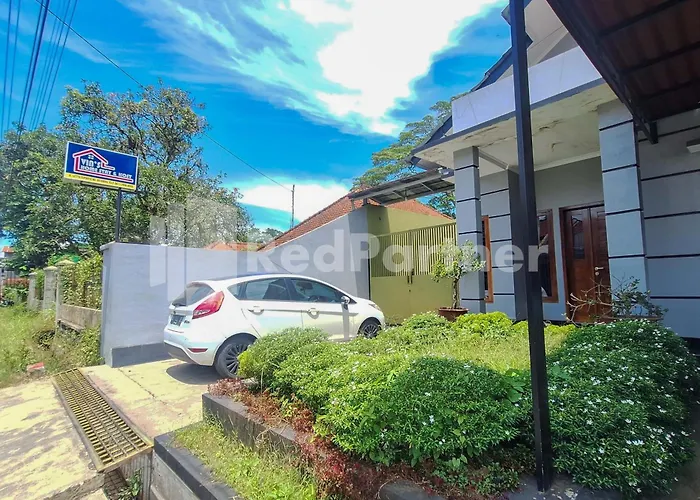 Vins Homestay Kroya Mitra Reddoorz