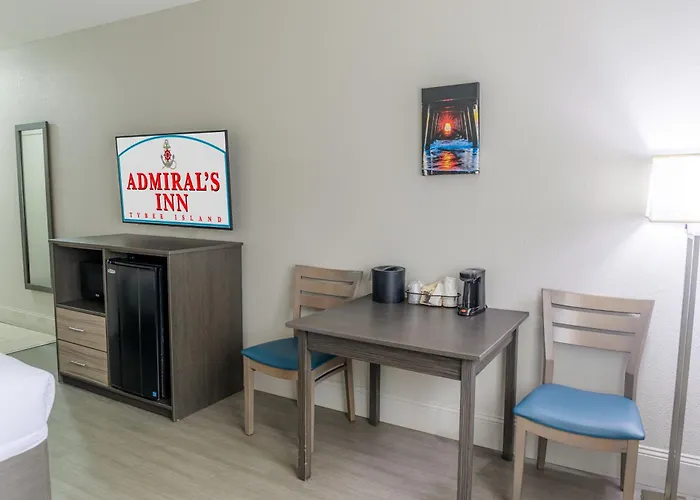 Admiral'S Inn On Tybee Island