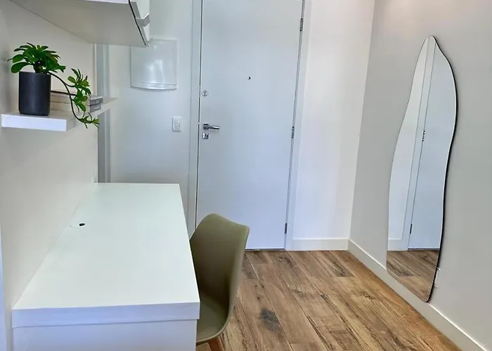 Studio 5 Completo Centro com Garagem