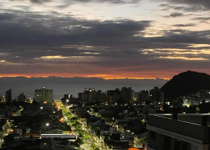 Praia Brava com Vista Mar Apt 1 Quarto Perto de BC