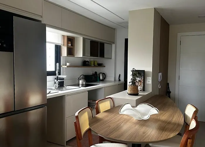 Praia Brava com Vista Mar Apt 1 Quarto Perto de BC
