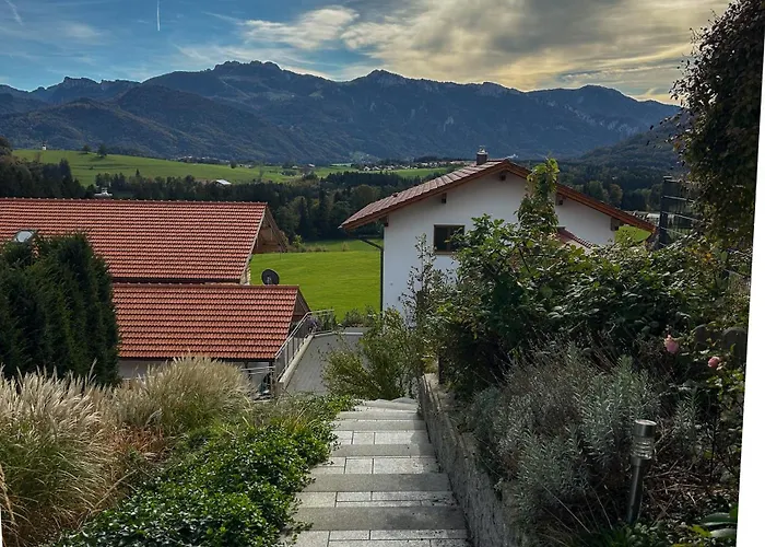 Große Wohnung mit Bergblick