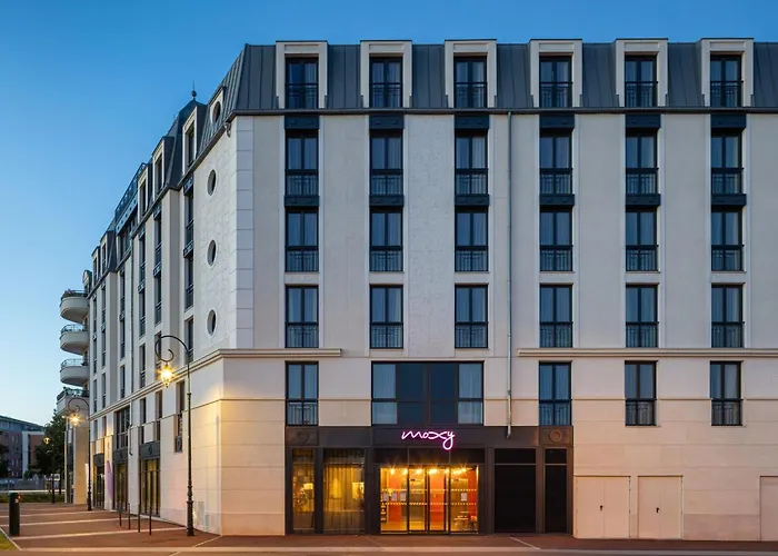 Moxy Paris Clamart