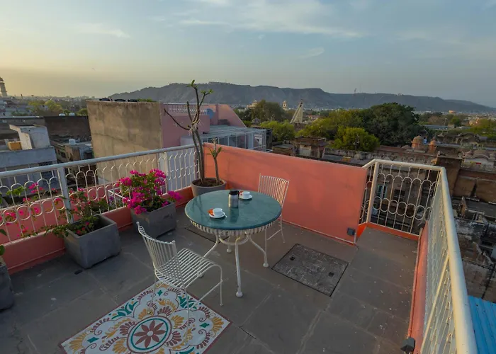 Sheel Mahal- Near Hawa Mahal