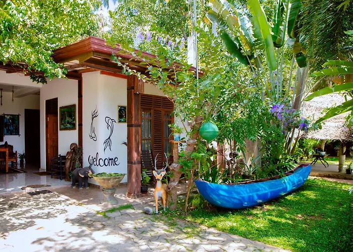 New Cormorant Lake Resort & Yala Safari Place