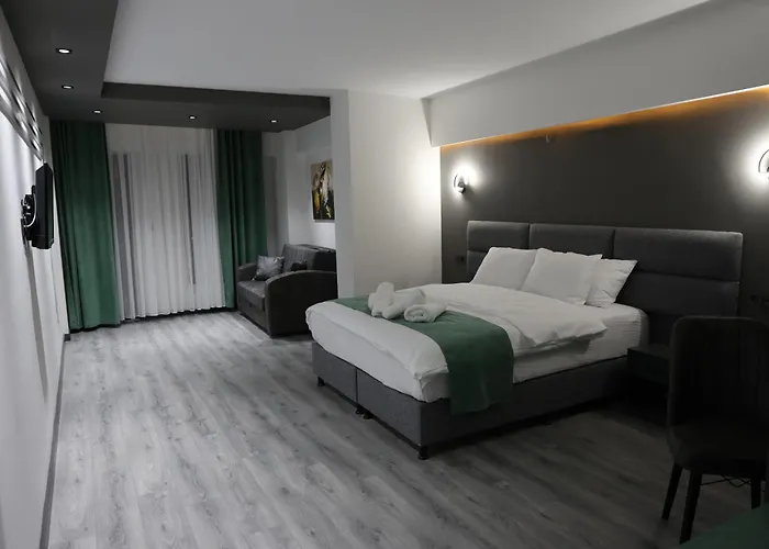 Aybek Ratio Hotel