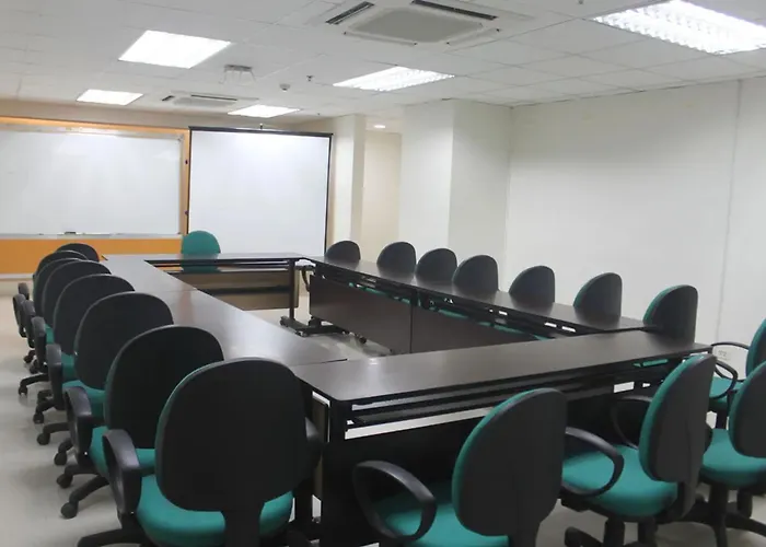 Go Hotels Plus Mandaluyong