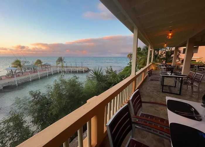 Northshore Seaside Suites