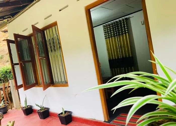 Sinharaja Pitadeniya Villa