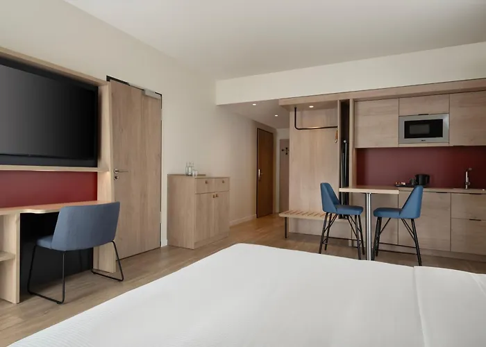 Hampton By Hilton Celle