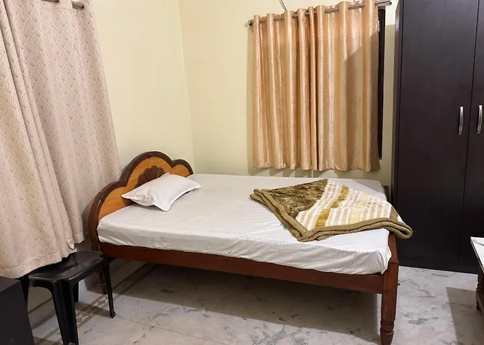 Hotel Manokamna