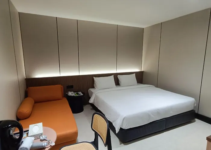 Urban Inn, Salak Tinggi