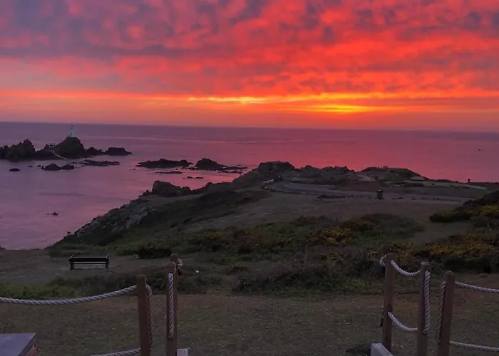 Corbiere Phare Apartments