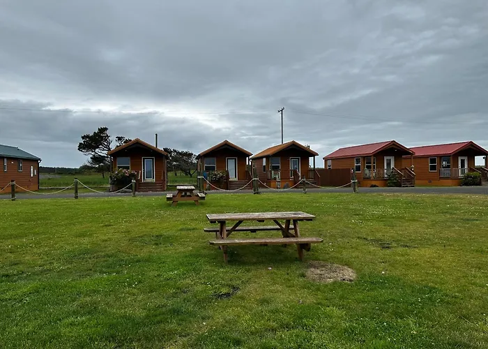 Westport Inn Cabins
