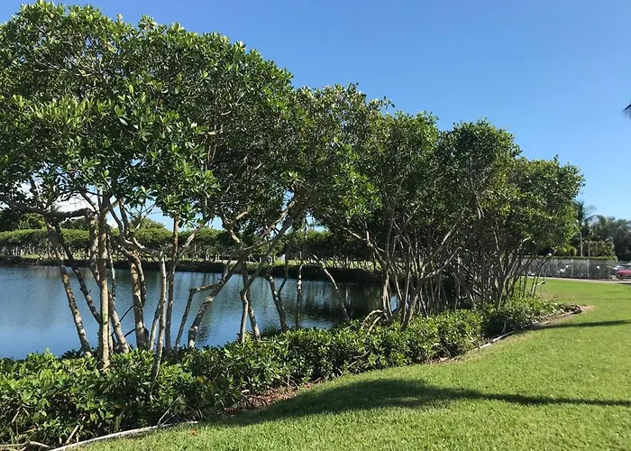 Beachfront Lovers Key