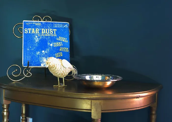 The Stardust Hotel - Adults Only