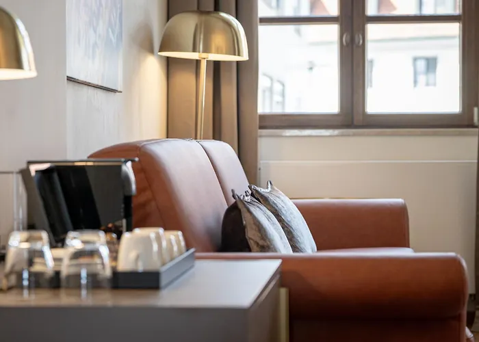 Maxim Suites By Elias Holl