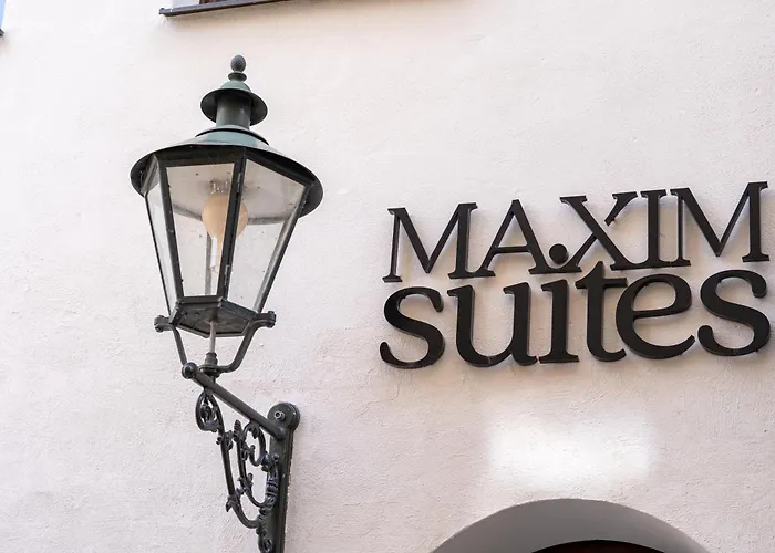 Maxim Suites By Elias Holl
