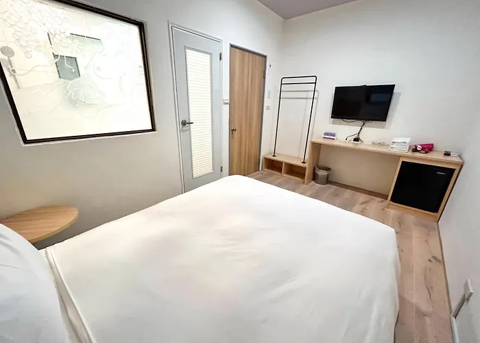 Yan Bin Hotel