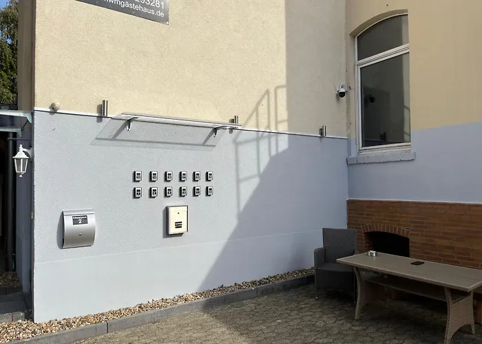 Doppeltimmer Tv-Bad-Kühlschrank-10