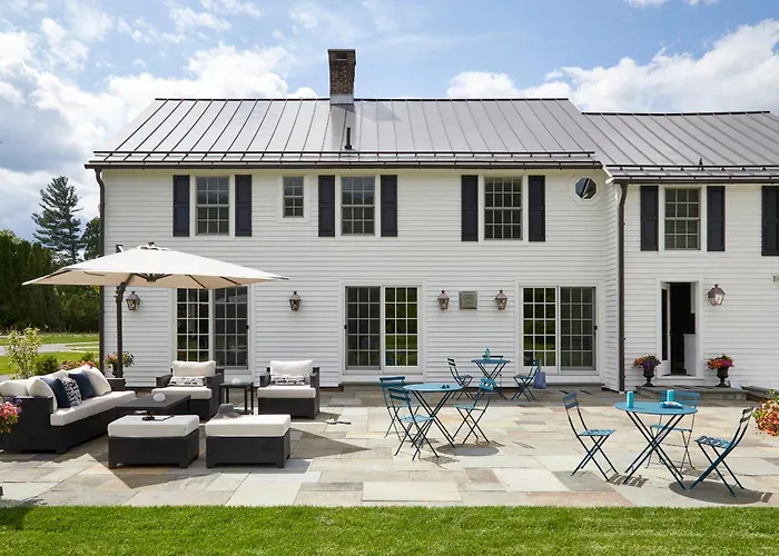 The Kent Collection - The Firefly Inn