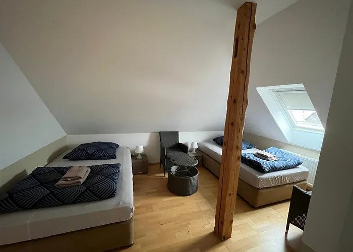 Doppelzimmer-Bad-Kühlschrank-Tv-19