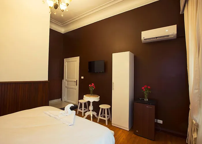 Tahrir Plaza Suites - Museum View