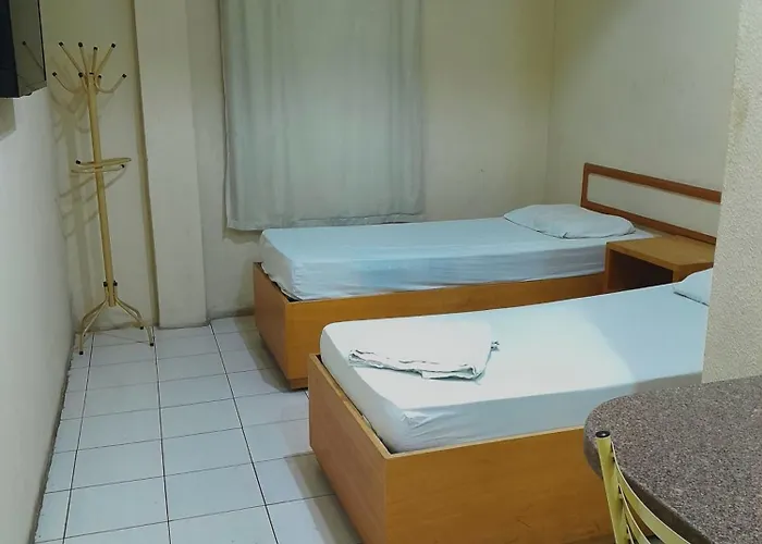 Tahen Hotel