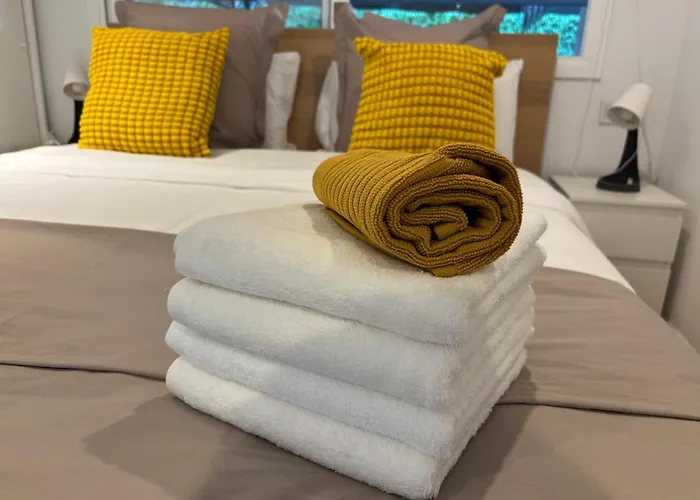 Apartment Close Barcelona - Rentals Badalona Beach - Free Parking
