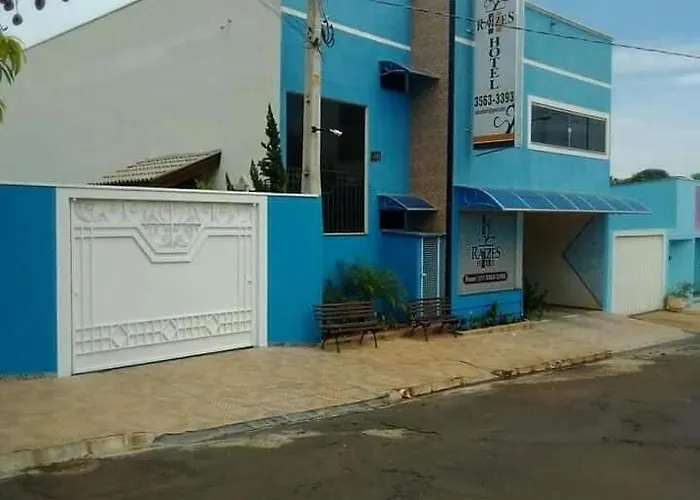 Raízes Hotel