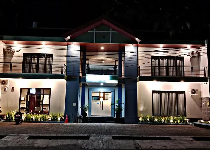 Crown Hotel Pangandaran