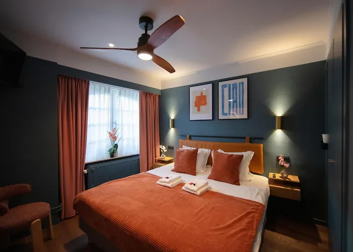 Gillis Eight Guest Rooms By Romy&Travis