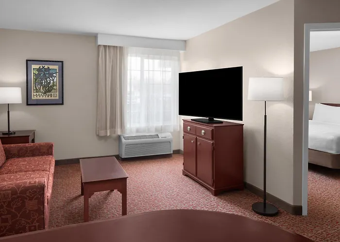 Larkspur Landing Extended Stay Suites Hillsboro