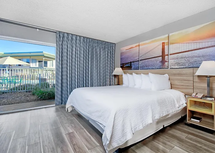 Days Inn By Wyndham Novato/San Francisco