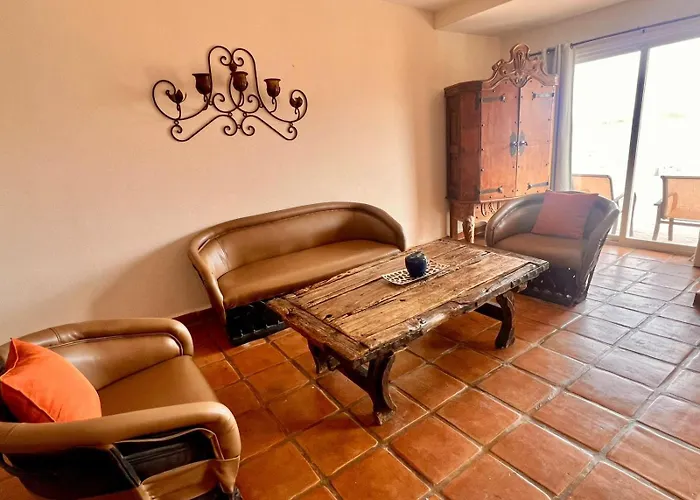 Los Vientos Hotel