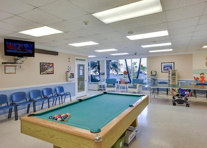 Nettles Island Jensen Beach Home: Walk To Ocean!