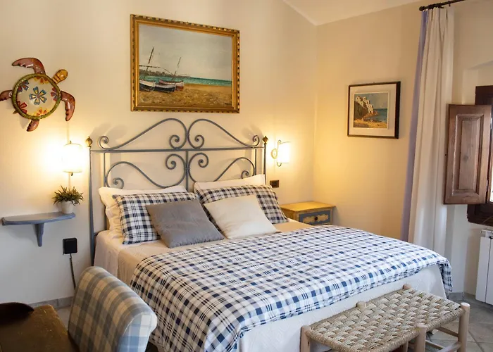 Boutique Hotel Fox'S Inn