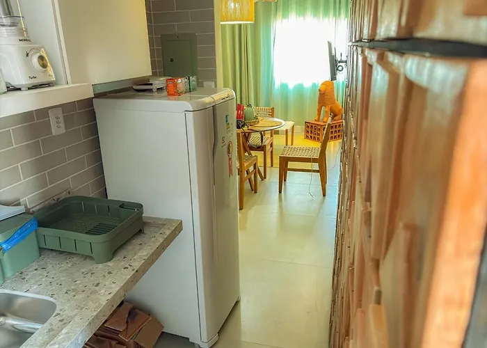 Lindo, Novo e Decorado - 202 C