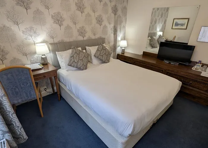 The Walnut Tree Hotel