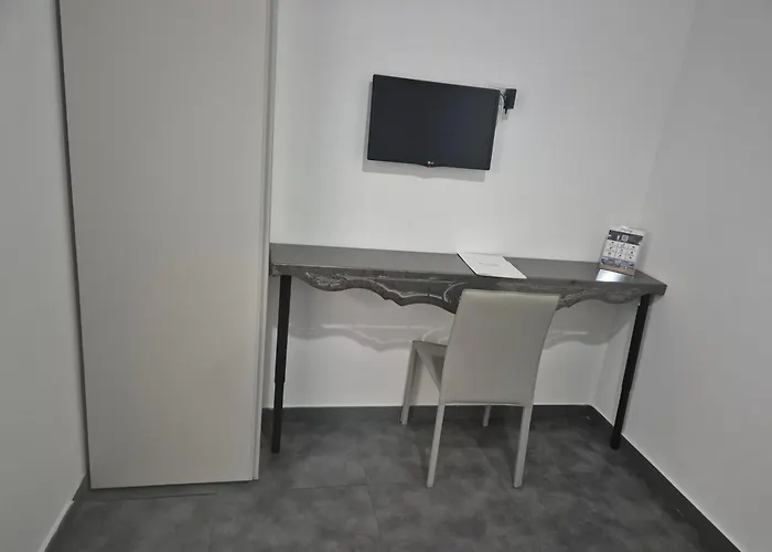 Hotel Santa Brigida Neapel