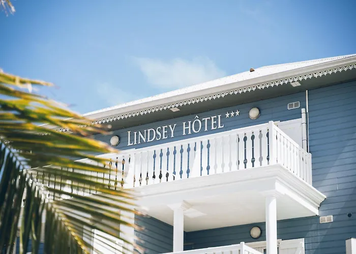 Lindsey Hotel