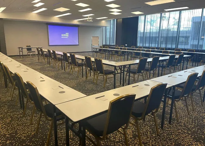 Courtyard By Marriott Montreal Brossard