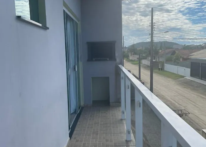 Casa superior na praia de São Francisco do Sul