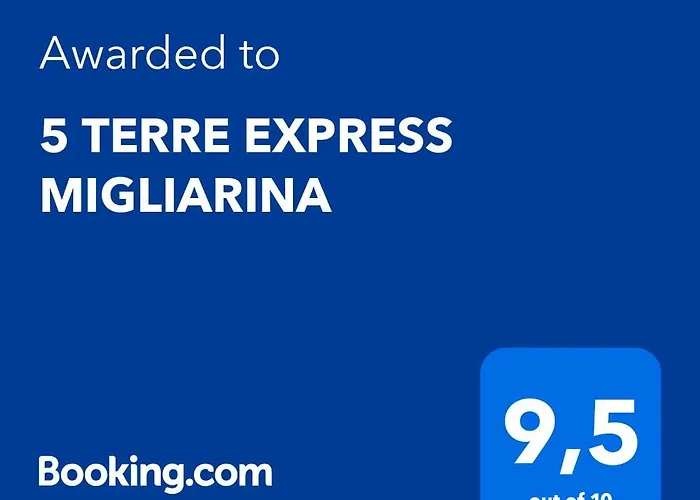5 Terre Express Migliarina - Near Train Station