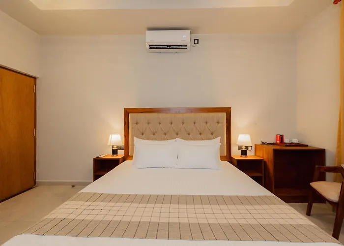 Ivory Resort Dikwella