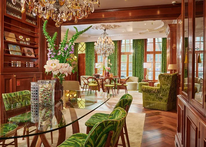 Hotel Estherea