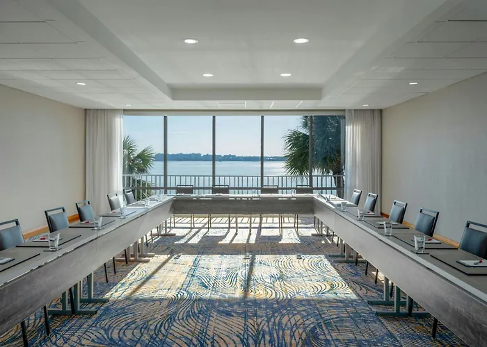 Clearwater Beach Marriott Resort & Suites On Sand Key