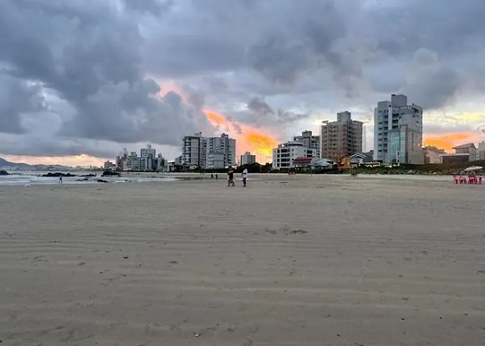 Apartamento praia Gravatá - Beto Carrero