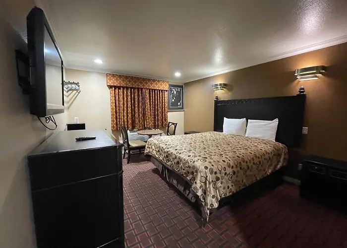 Sunrise Inn